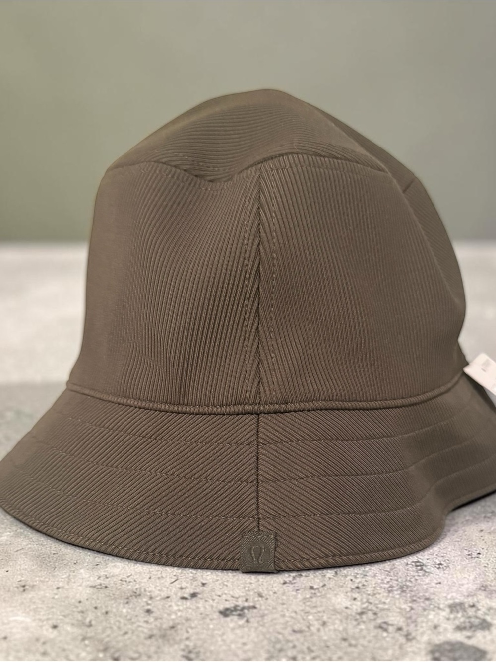 NWT Reversible Ribbed Bucket Hat Size S/M in Dark Olive